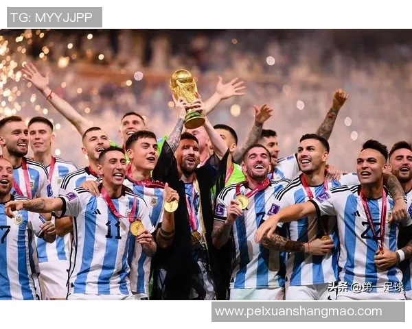 足球明星的辉煌历程与精彩瞬间全景展示图文版 足球明星的辉煌历程与精彩瞬间全景展示图文版